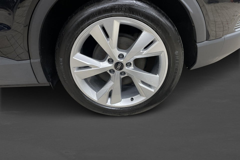 Audi Q4 e-tron 40 Attitude 5d