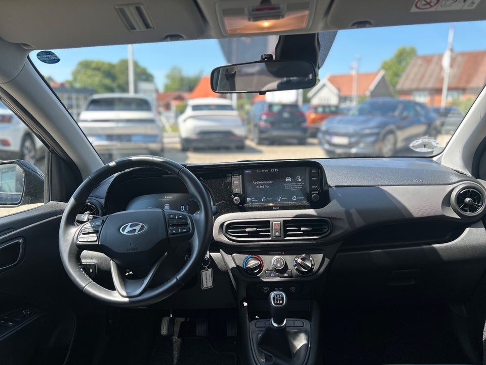 Hyundai i10 1,0 MPi Essential 5d
