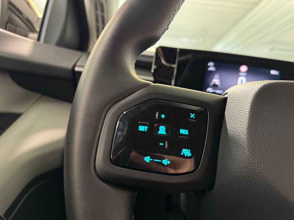 Ford Explorer 82 Select Extended Range 5d