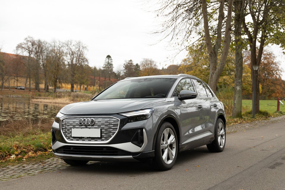 Audi Q4 e-tron 35 S-line 5d