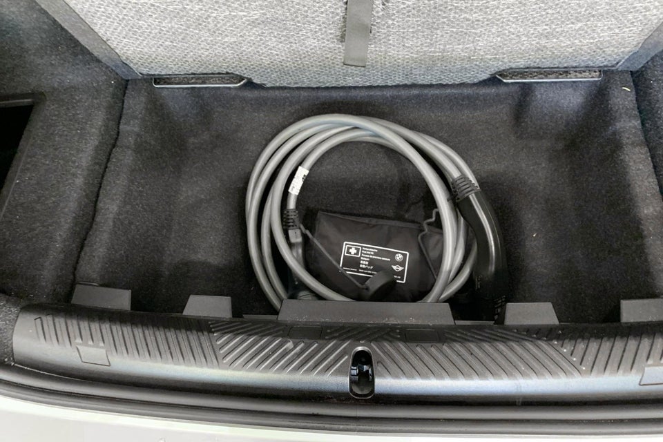 BMW i5 eDrive40 M-Sport 4d