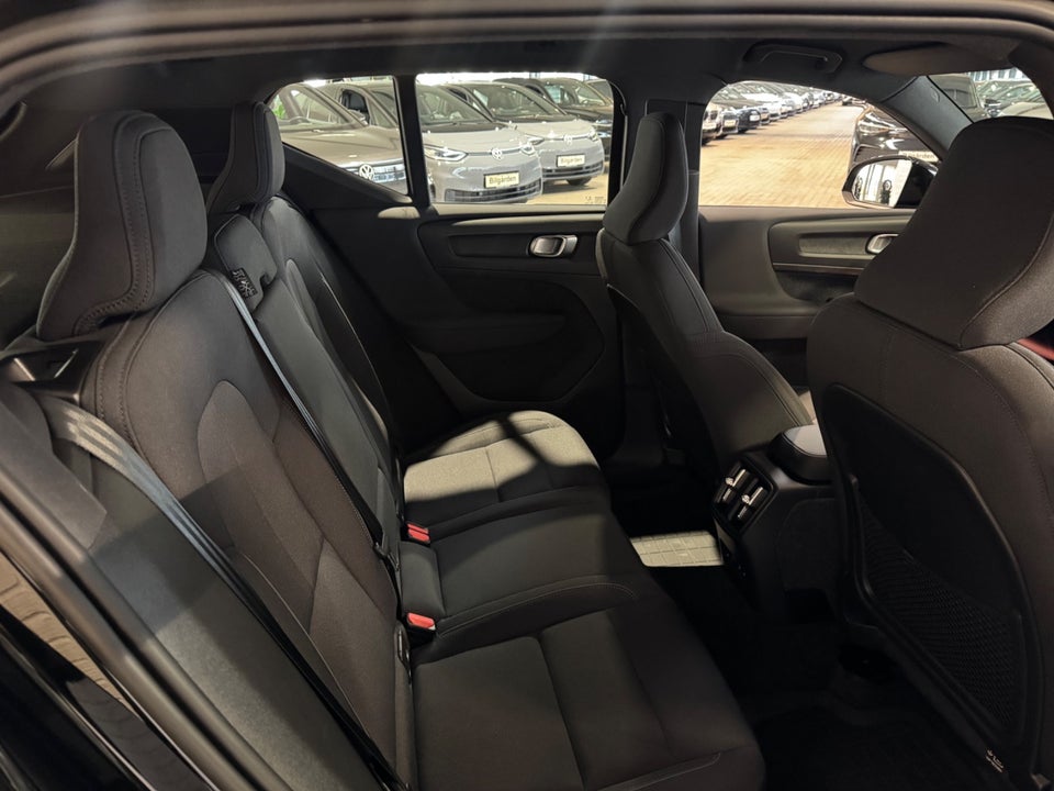 Volvo XC40 P6 ReCharge Core 5d