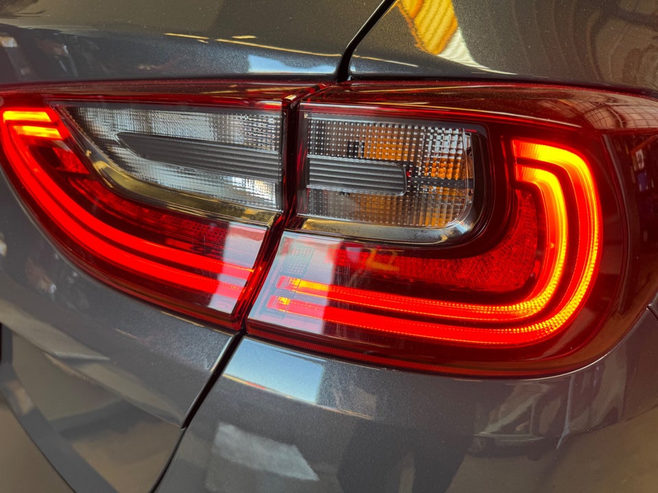 Kia Ceed 1,4 T-GDi Collection 5d