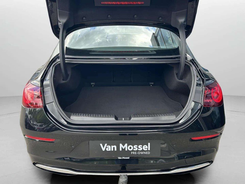 Mercedes CLA250+ EQ Progressive Advance Plus 4d