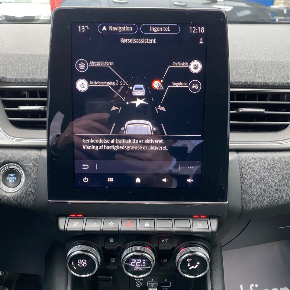 Renault Captur 1,6 E-Tech Intens 5d