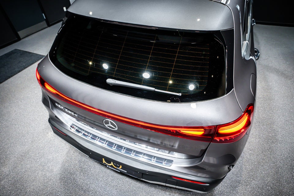 Mercedes EQA250+ AMG Premium 5d