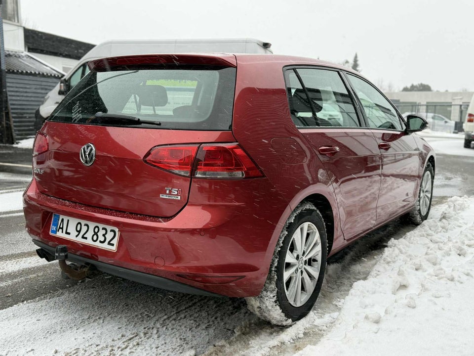 VW Golf VII 1,4 TSi 122 Comfortline BMT 5d