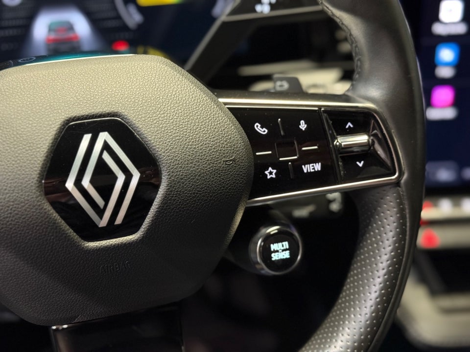 Renault Megane E-Tech 60 Techno 5d