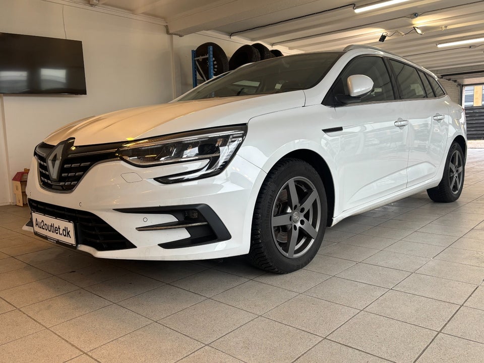 Renault Megane IV 1,6 E-Tech Zen Sport Tourer 5d