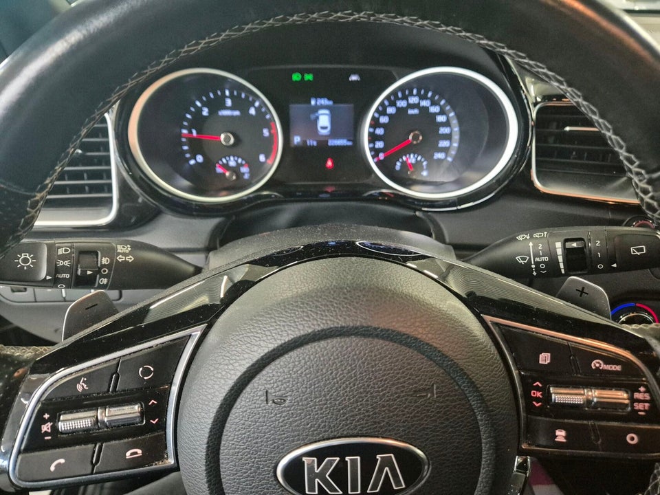 Kia ProCeed 1,6 CRDi 136 GT-Line DCT 5d
