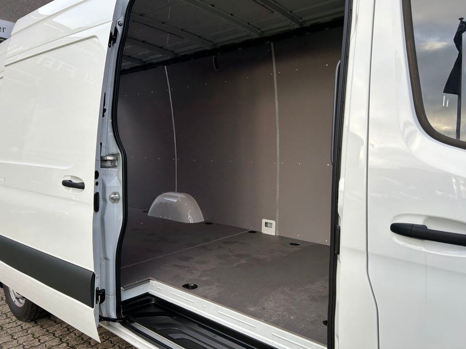 Mercedes Sprinter 317 2,0 CDi A3 Kassevogn aut. RWD