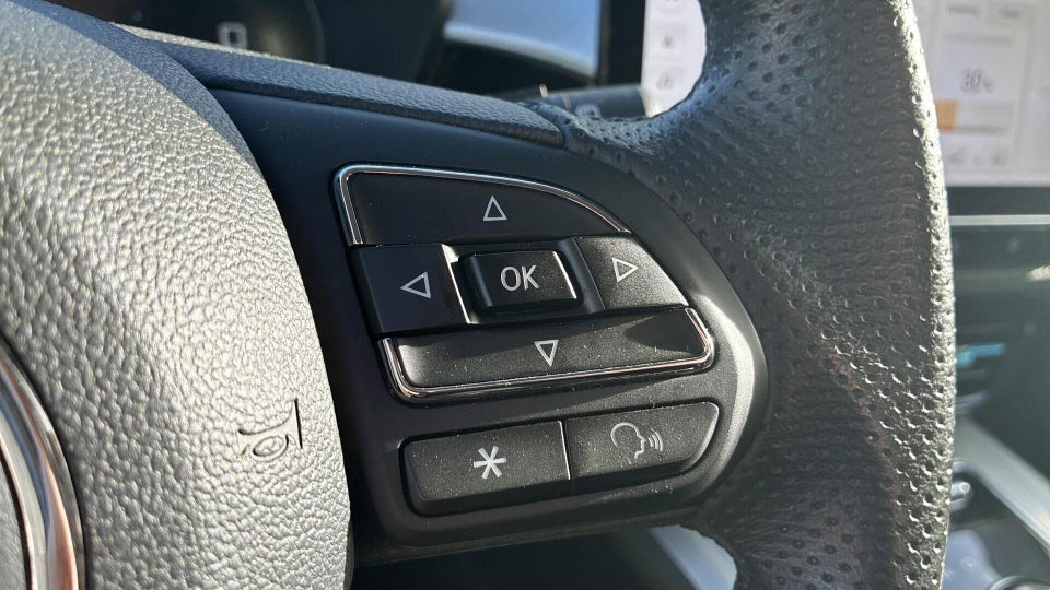 MG MG5 61 Luxury 5d
