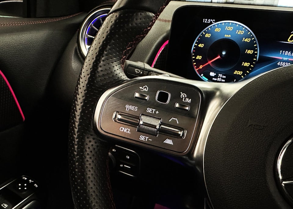 Mercedes EQB250 AMG Line 7prs 5d