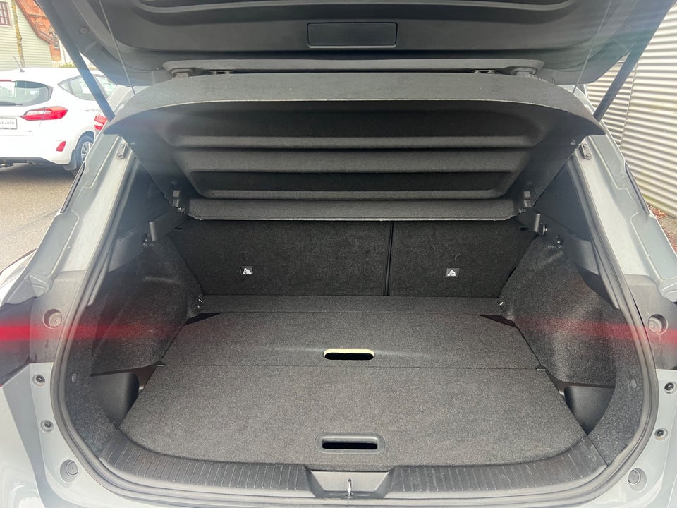 Nissan Qashqai 1,3 Dig-T 160 N-Connecta 5d