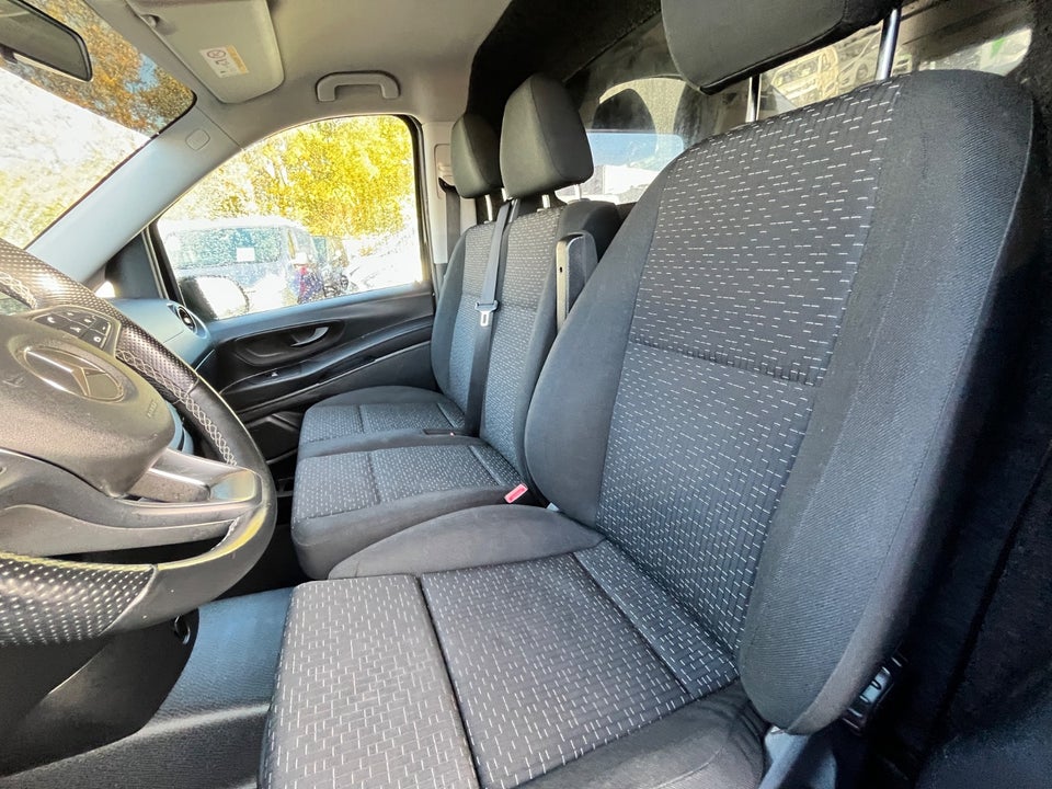 Mercedes eVito 129 Tourer PRO XL Van