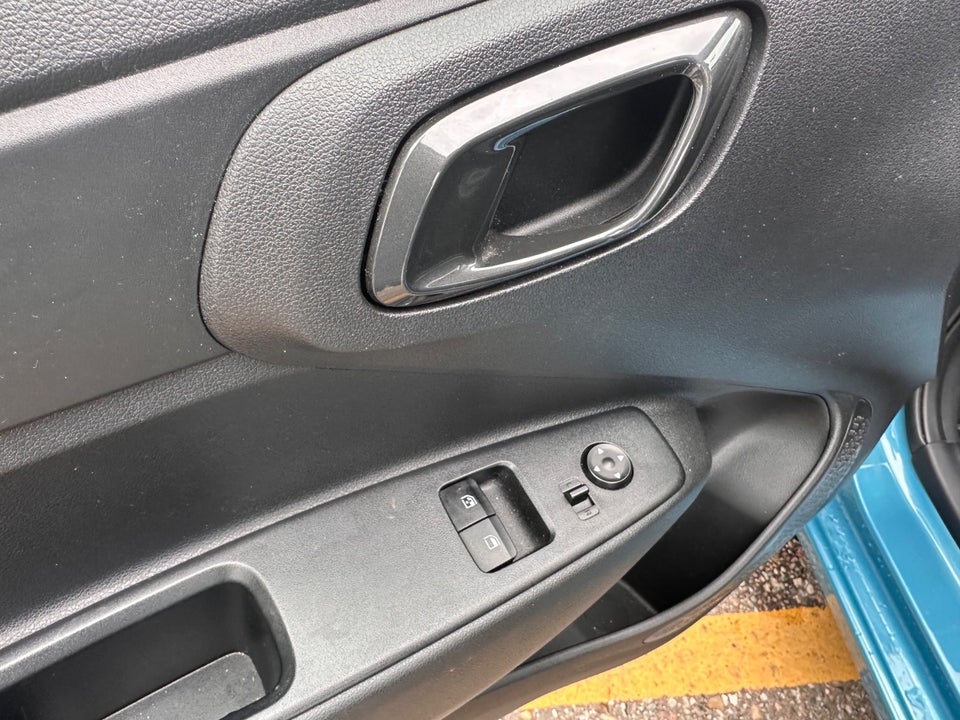 Hyundai i10 1,0 MPi Essential 5d