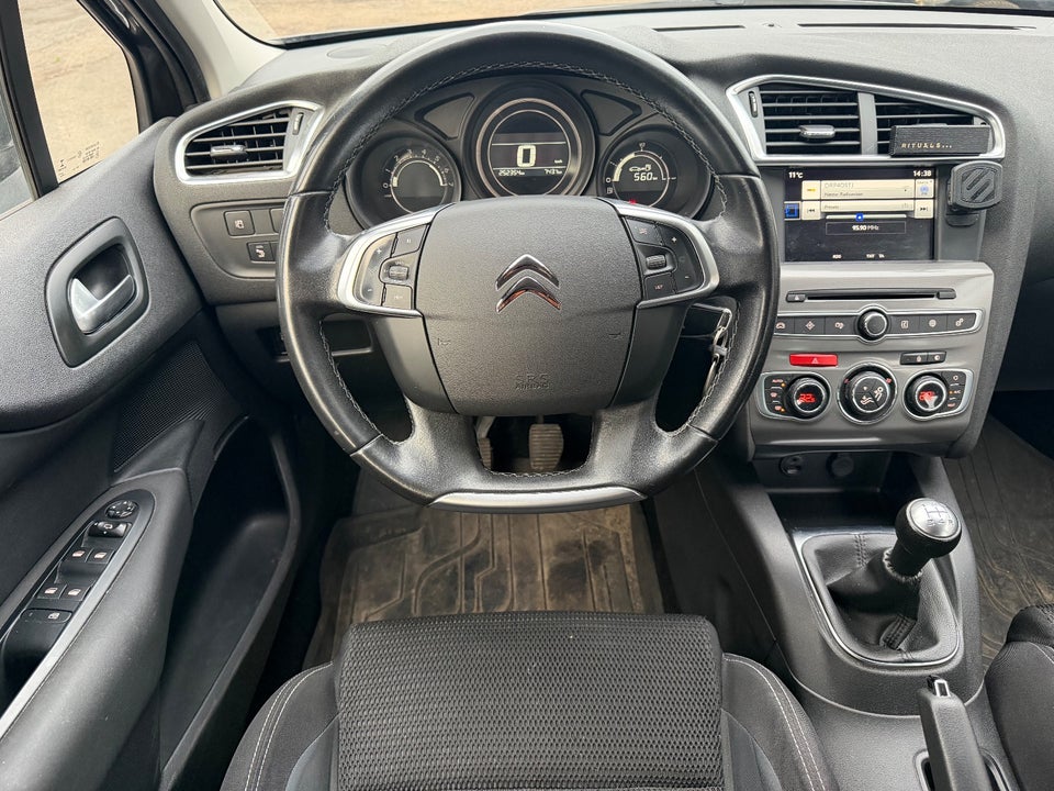 Citroën C4 1,6 BlueHDi 100 Feel 5d