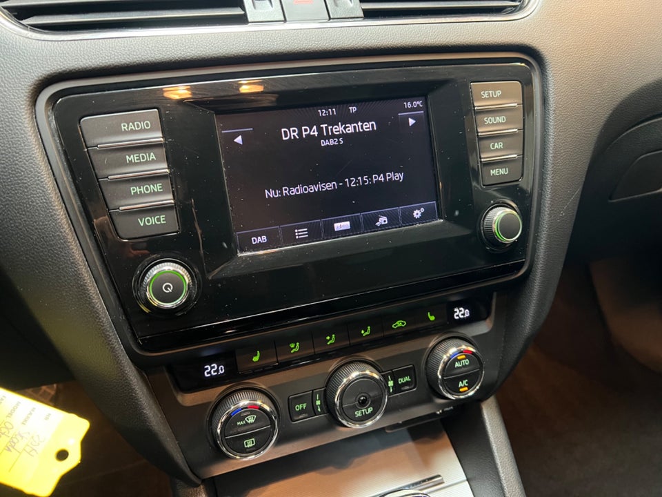 Skoda Octavia 2,0 TDi 150 Elegance Combi DSG 5d