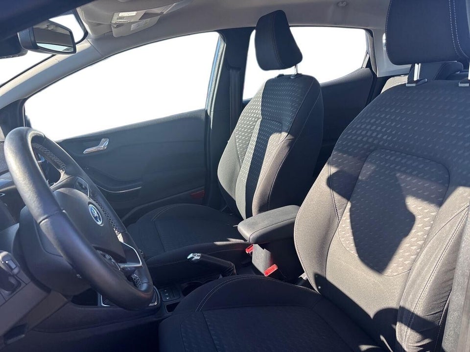 Ford Fiesta 1,0 EcoBoost mHEV Titanium 5d