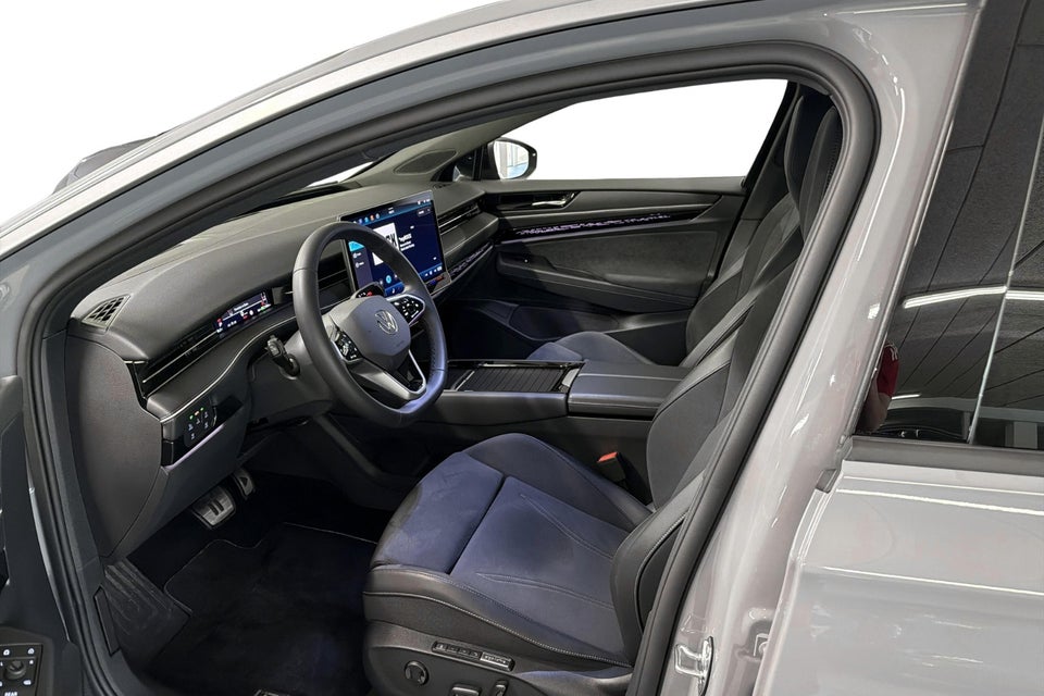 VW ID.7 77 Style+ Tourer 5d