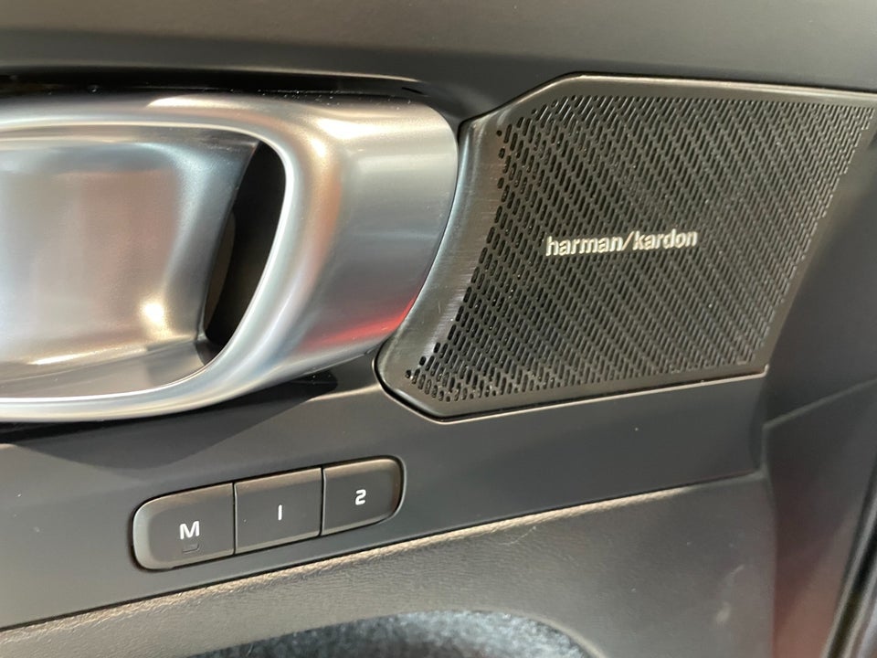 Volvo XC40 P6 ReCharge Ultimate 5d