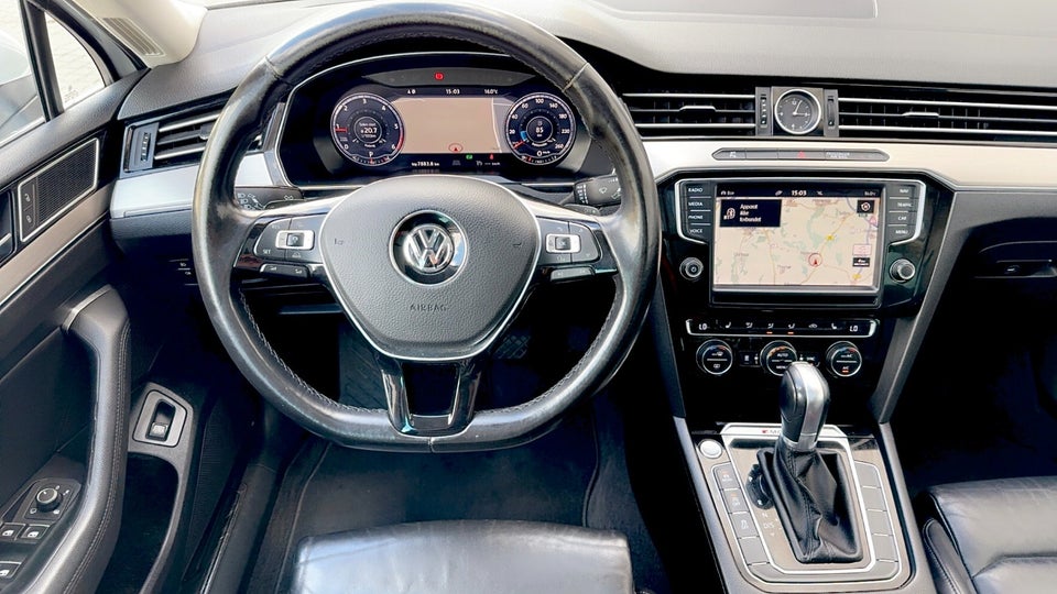 VW Passat 2,0 TDi 240 Highline Variant DSG 4Motion 5d