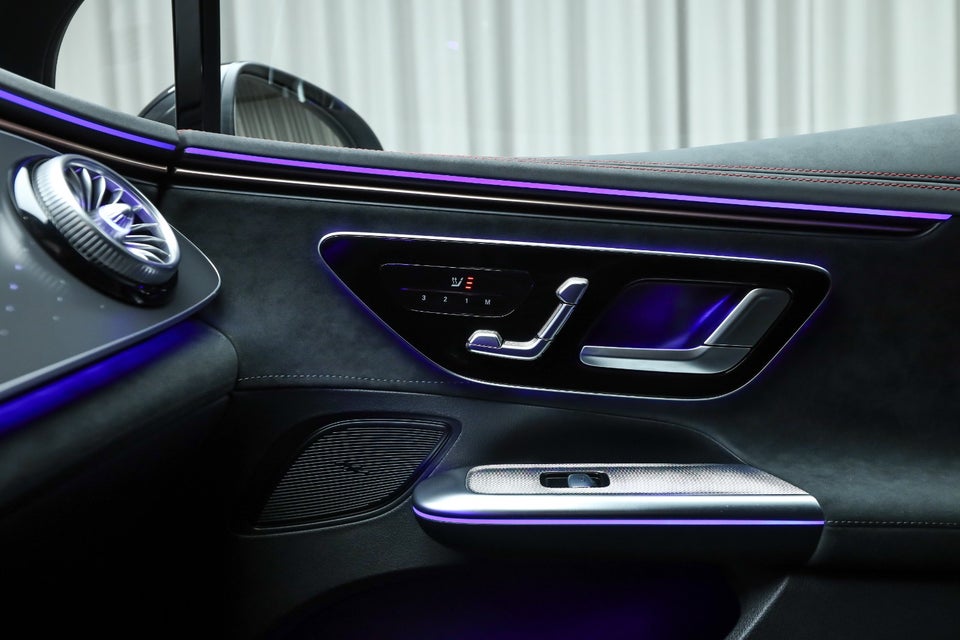 Mercedes EQE350 AMG Line 4d