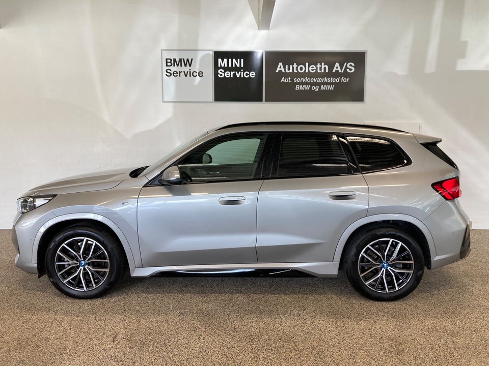 BMW iX1 xDrive30 M-Sport 5d