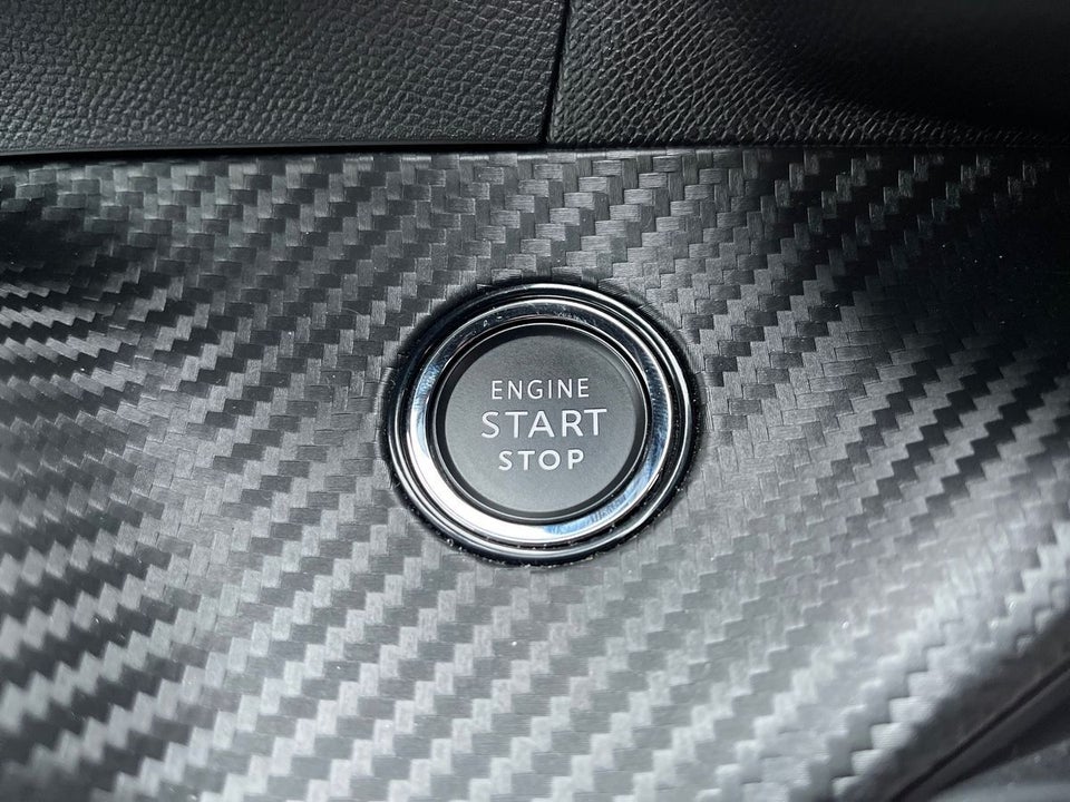 Peugeot 2008 1,2 PureTech 130 Allure Pack 5d