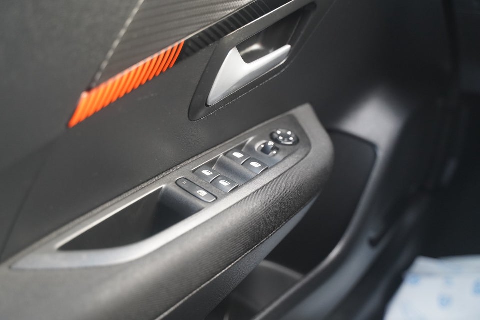 Peugeot 208 1,5 BlueHDi 100 Active Pack 5d