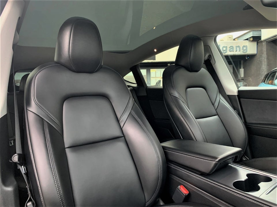 Tesla Model Y Performance AWD 5d