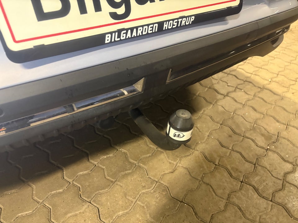 MG Marvel R Luxury 5d