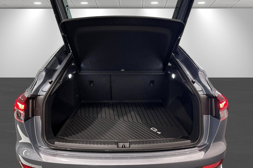 Audi Q4 e-tron 40 S-line Sportback 5d