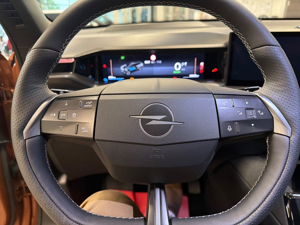 Opel Grandland-e 73 GS 5d