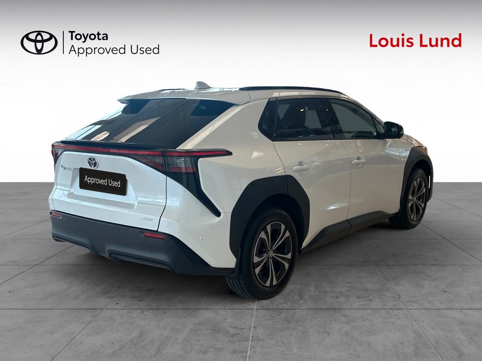 Toyota bZ4X Executive AWD 5d