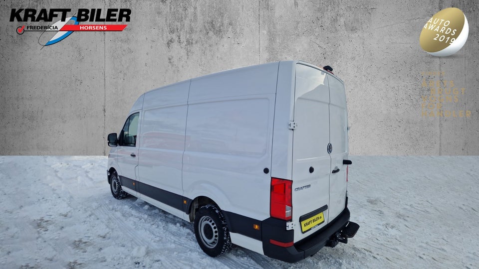 VW Crafter 35 2,0 TDi 177 Kassevogn L3H2 aut.
