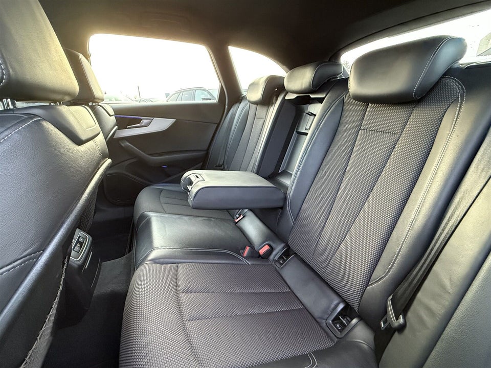 Audi A4 2,0 TDi 190 S-line Avant S-tr. 5d