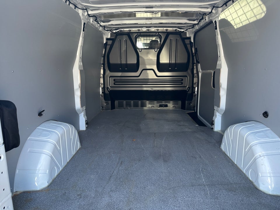 Ford Transit Custom 300L 2,0 EcoBlue Trend