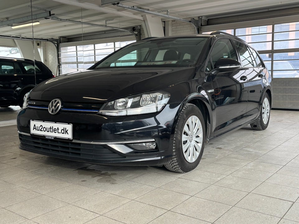 VW Golf VII 1,5 TSi 130 Comfortline Variant DSG 5d