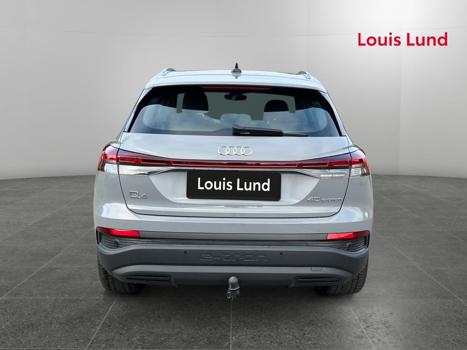 Audi Q4 e-tron 40 Attitude 5d