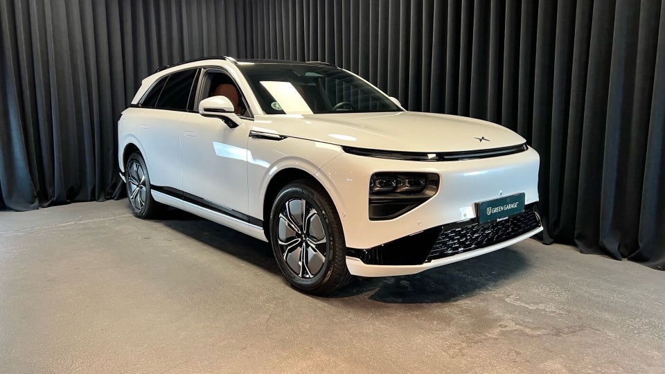 Xpeng G9 Long Range 5d