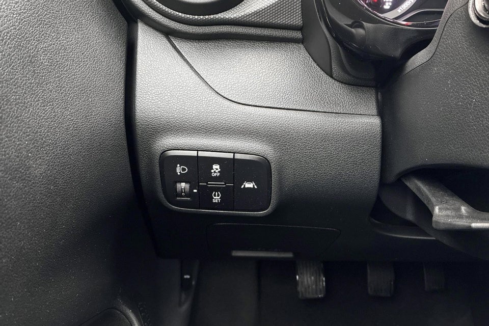Hyundai i10 1,0 MPi Essential 5d