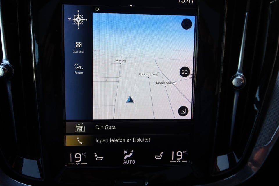 Volvo V60 2,0 T6 ReCharge R-Design aut. AWD 5d