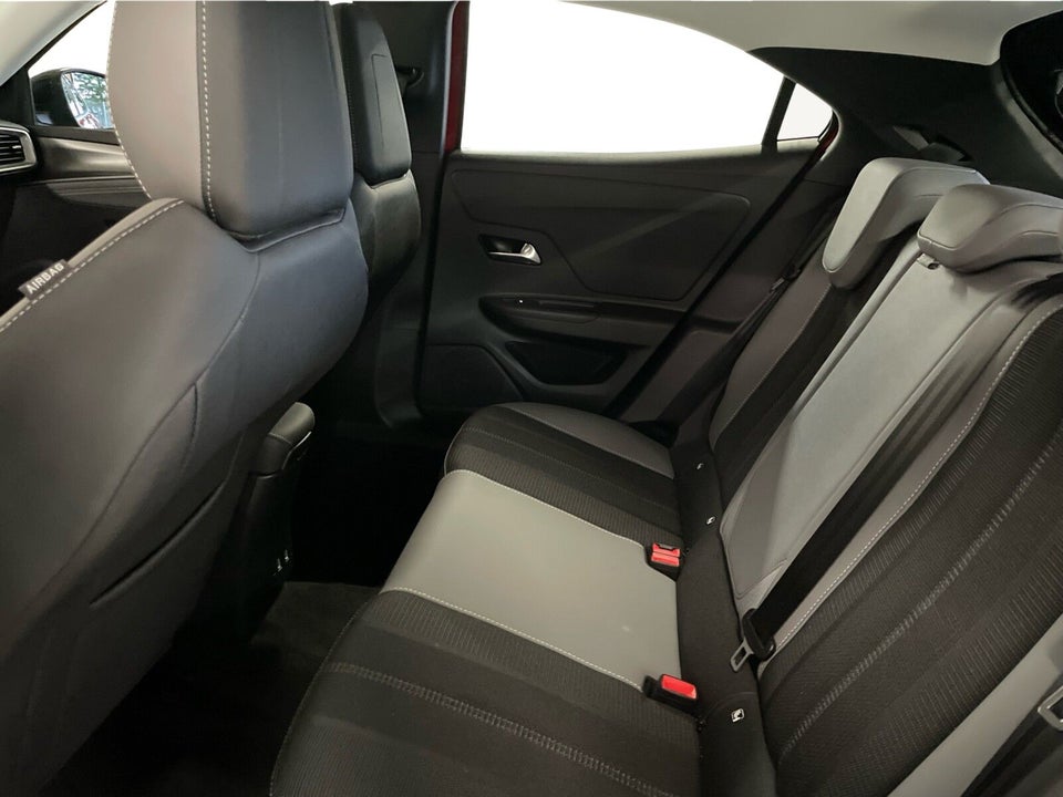 Opel Mokka-e 50 Elegance 5d