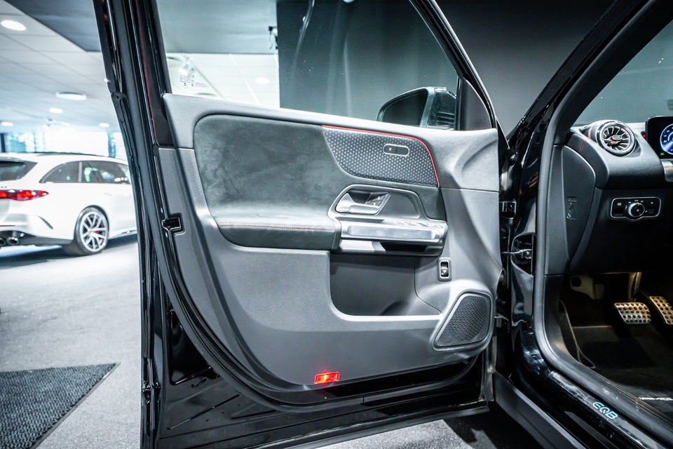 Mercedes EQB250+ AMG Advance 5d