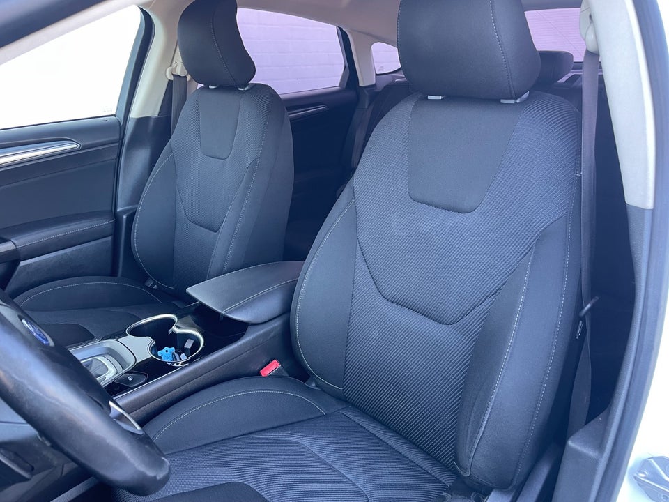 Ford Mondeo 2,0 TDCi 180 Titanium aut. 5d