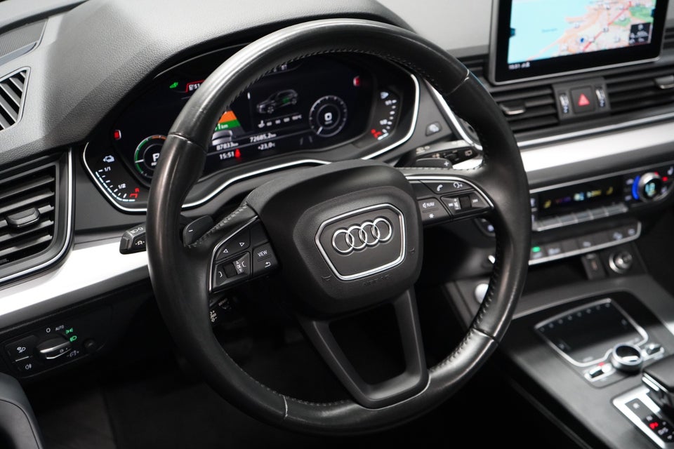 Audi Q5 55 TFSi e Sport quattro S-tr. 5d