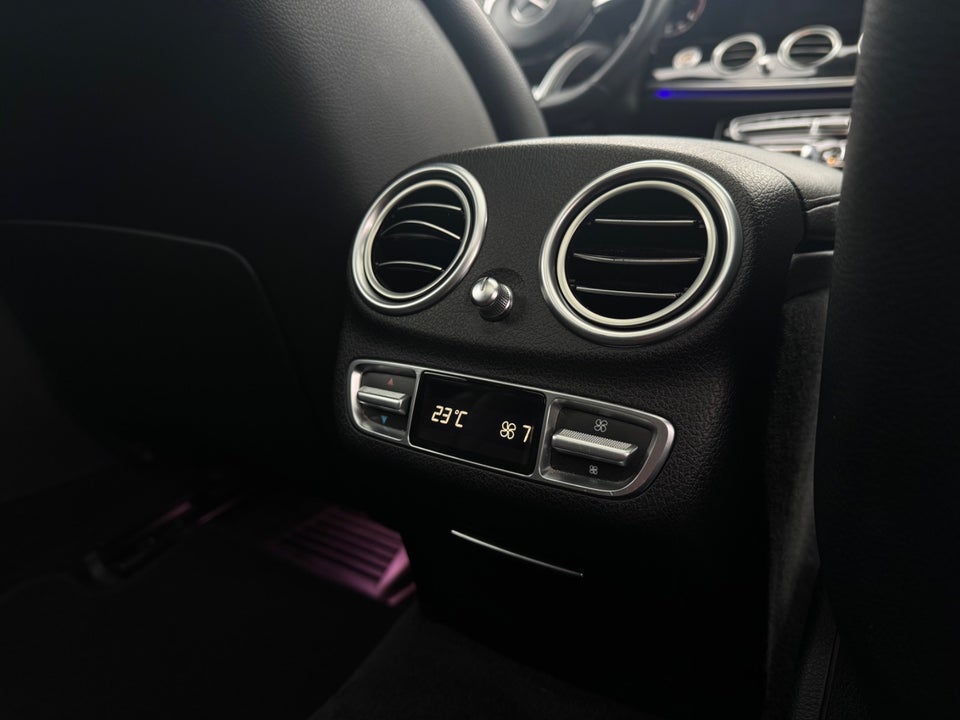 Mercedes E220 d 2,0 AMG Line aut. 4d