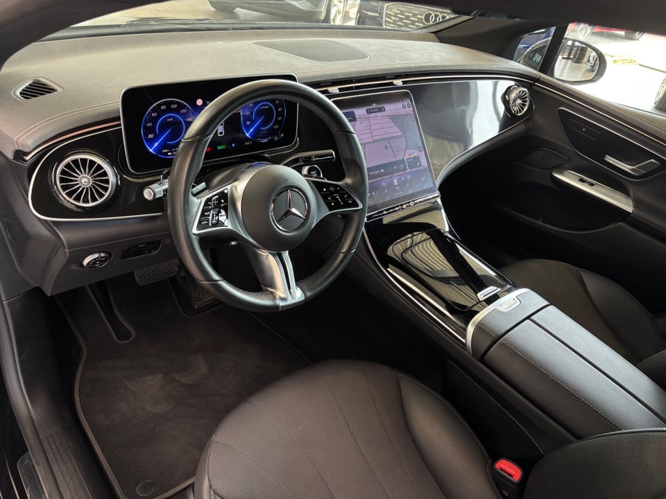 Mercedes EQE300 4d