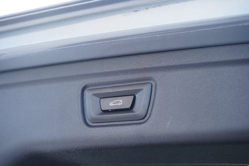 BMW 320e 2,0 Touring M-Sport aut. 5d